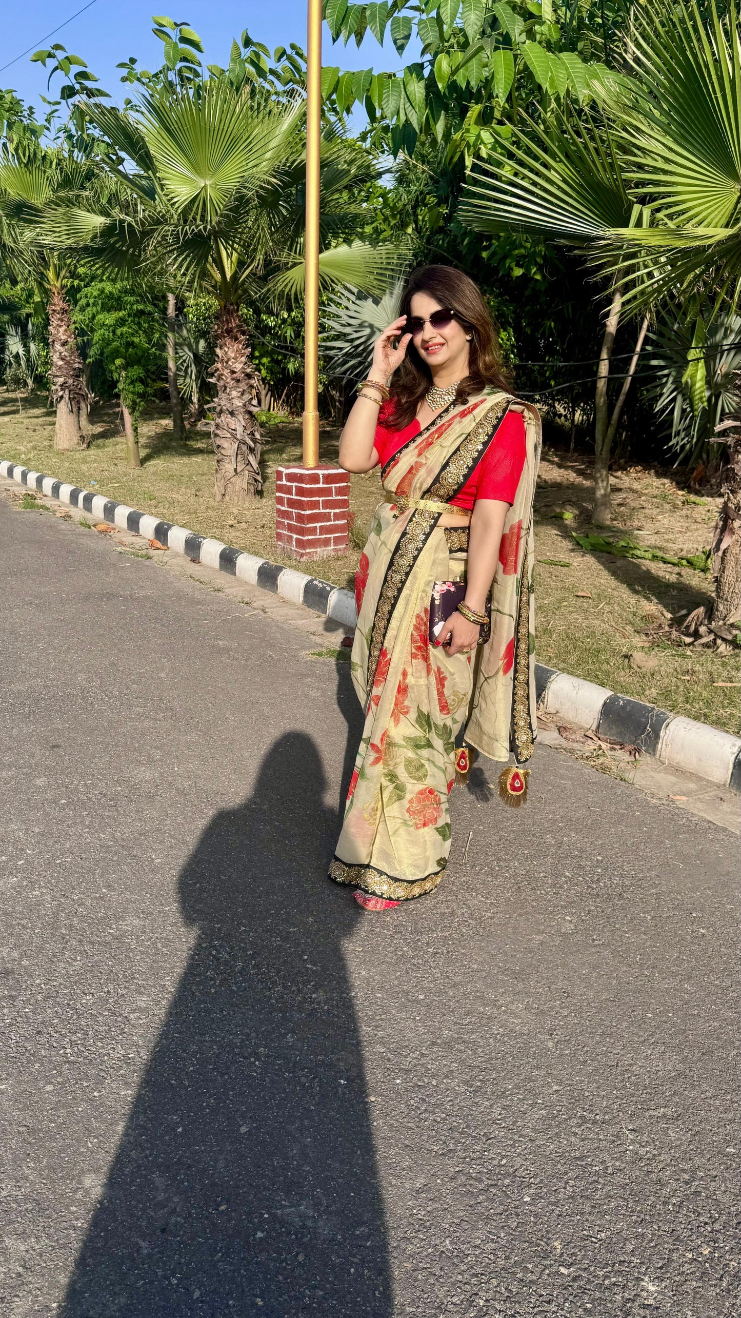 Sunehri Saaz